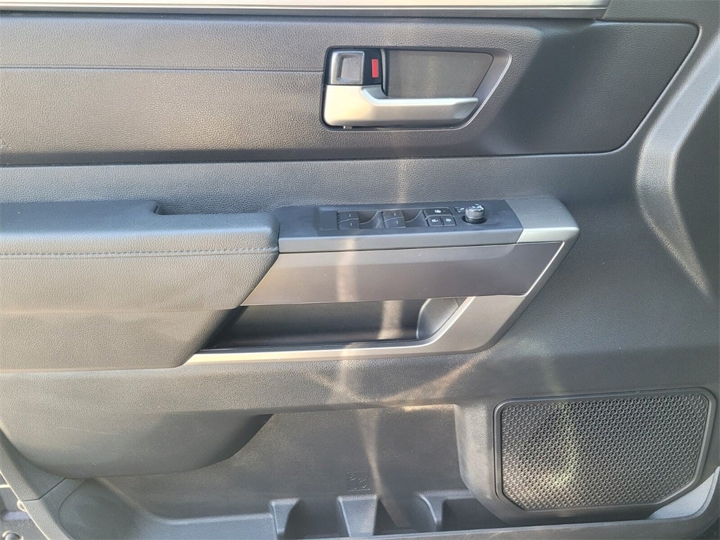 2025 Toyota SEQUOIA 4WD SR5