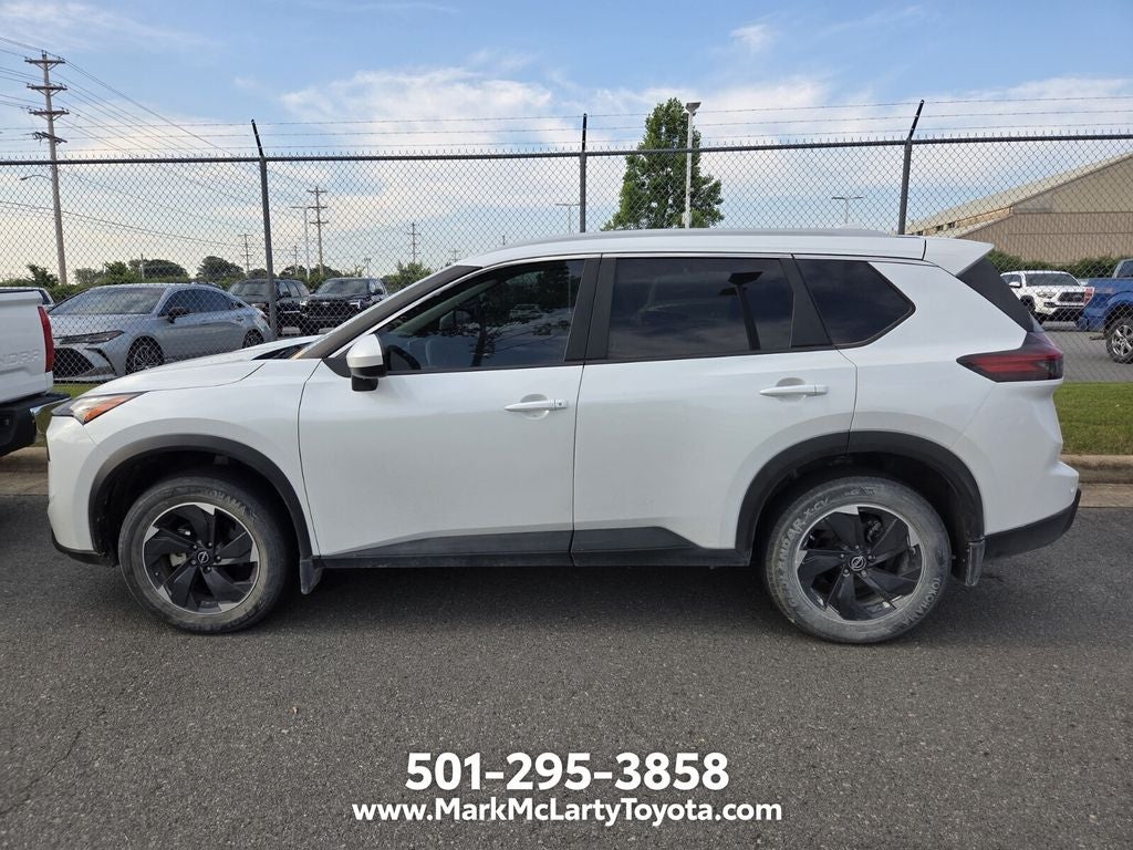 2024 Nissan Rogue SV