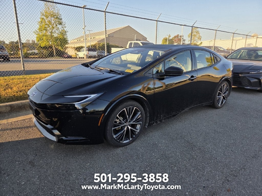 2025 Toyota Prius XLE