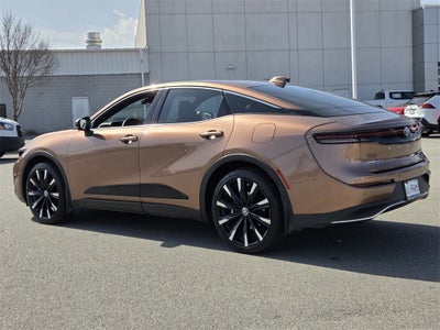 2025 Toyota CROWN Platinum