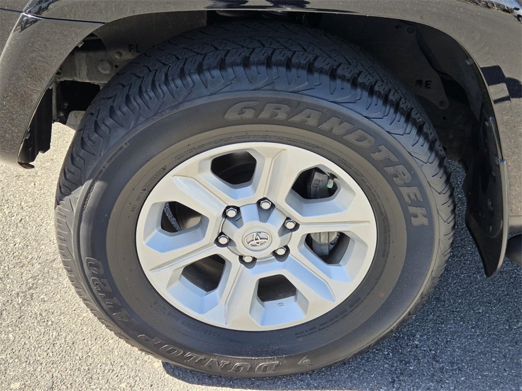 2023 Toyota 4RUNNER SR5