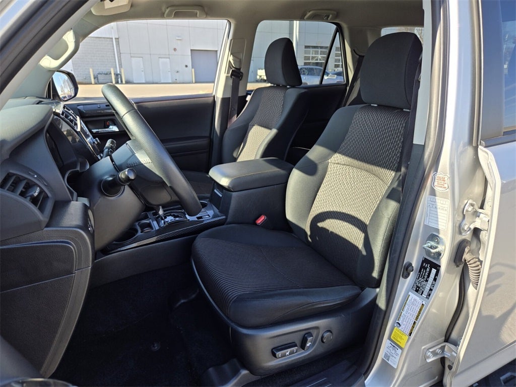 2024 Toyota 4RUNNER TRD Off-Road