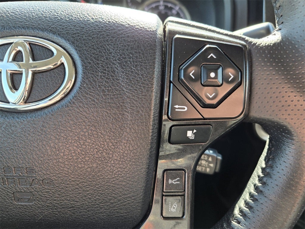 2024 Toyota 4RUNNER TRD Off-Road