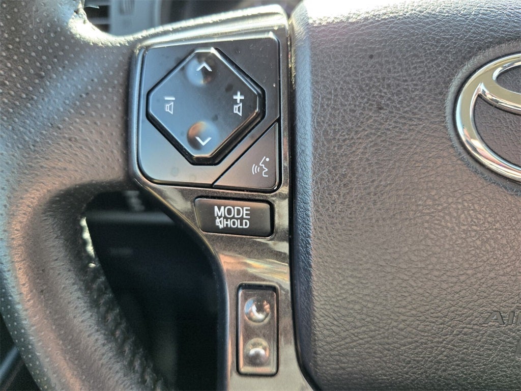 2024 Toyota 4RUNNER TRD Off-Road