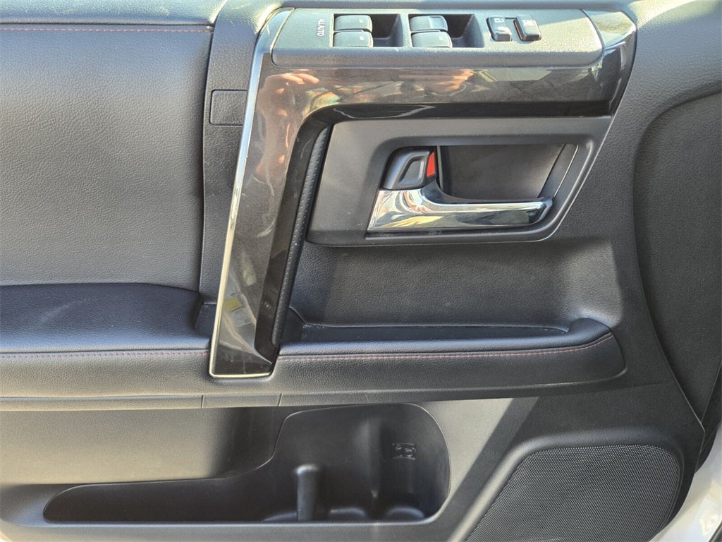 2024 Toyota 4RUNNER TRD Off-Road