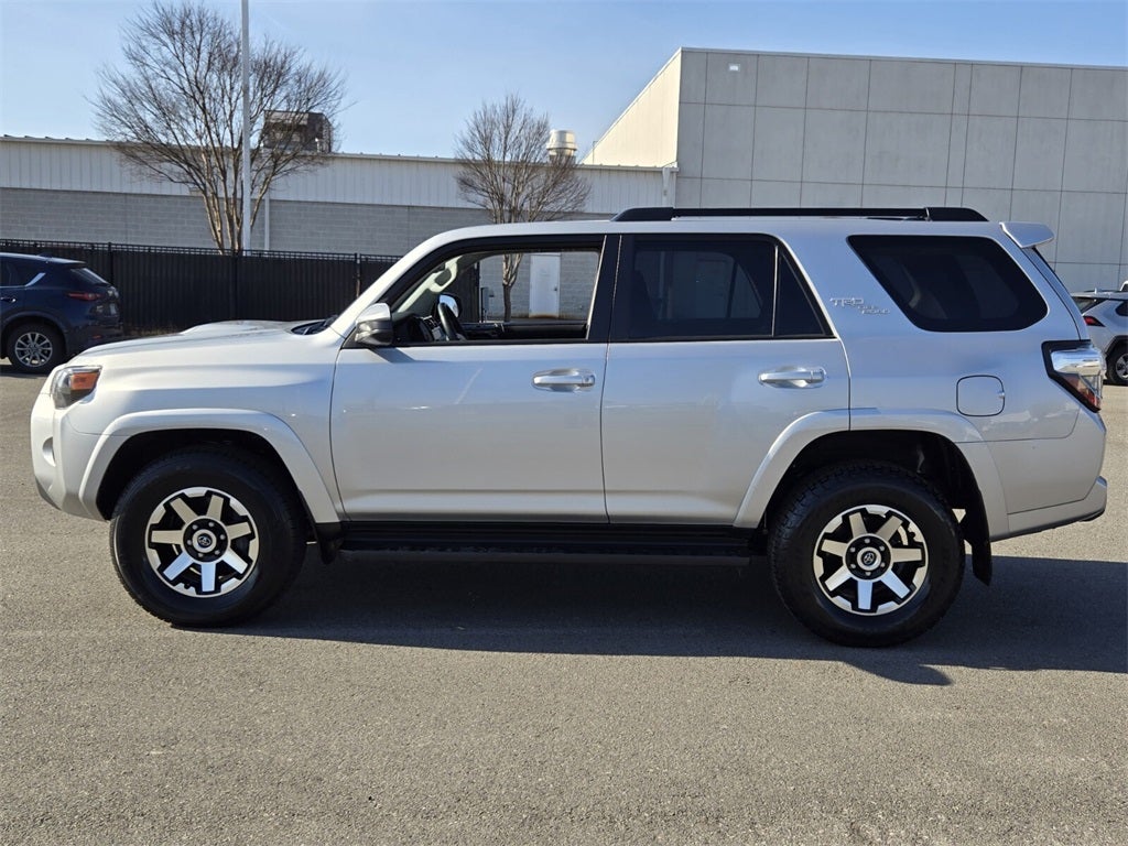 2024 Toyota 4RUNNER TRD Off-Road