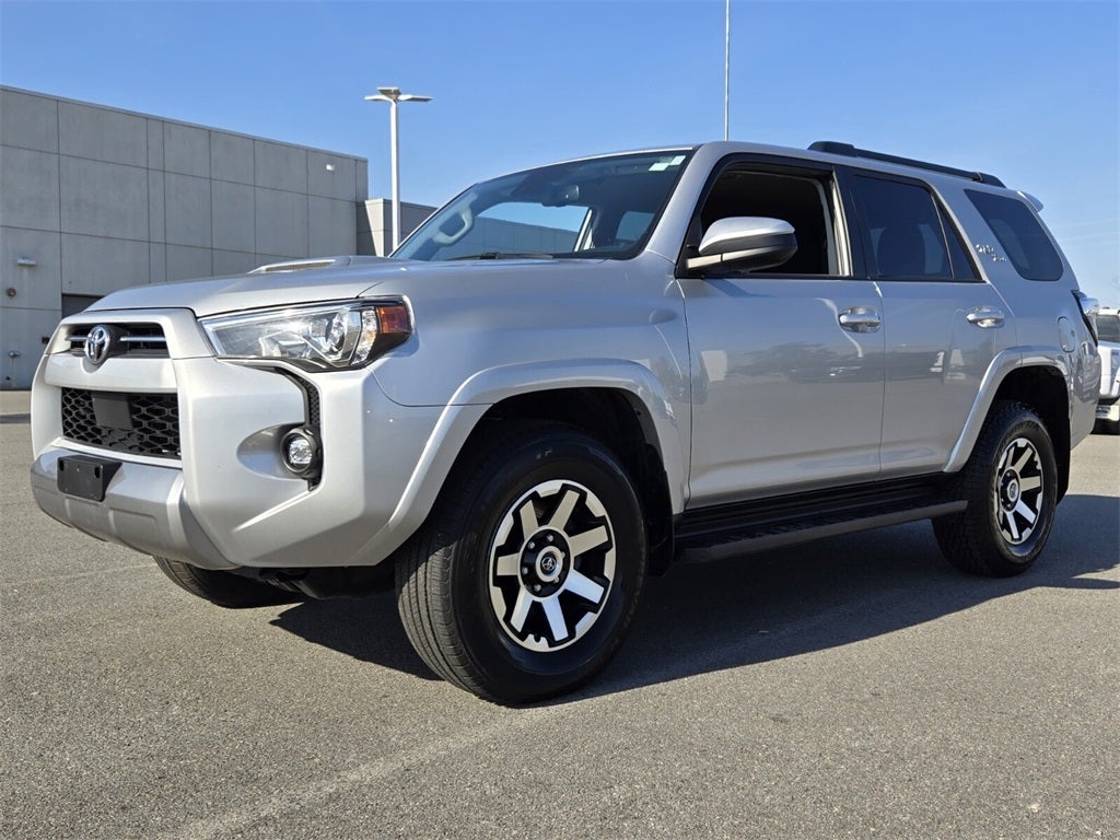 2024 Toyota 4RUNNER TRD Off-Road