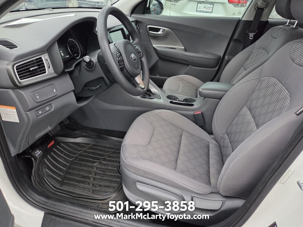 2017 Kia Niro LX