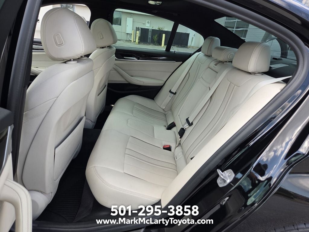 2021 BMW 540i 540i