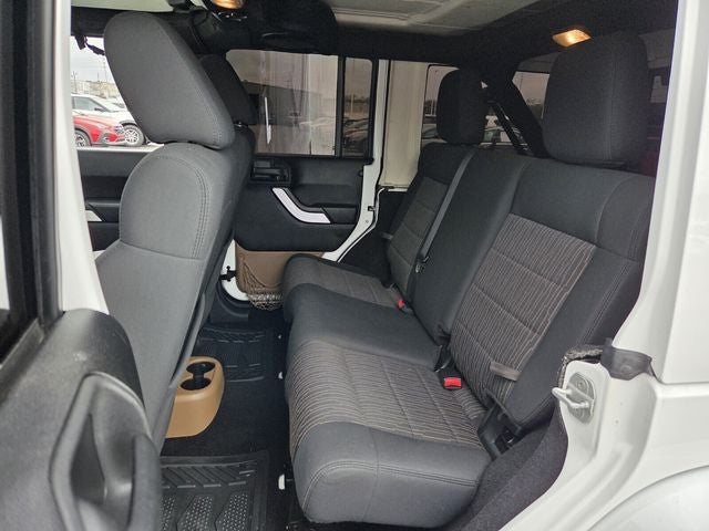 2012 Jeep Wrangler Unlimited Sahara