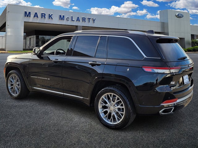 2023 Jeep Grand Cherokee Summit