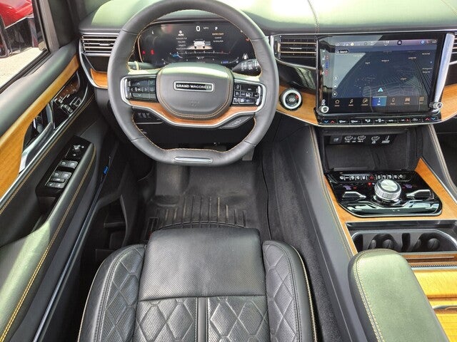 2022 Jeep Grand Wagoneer Series III