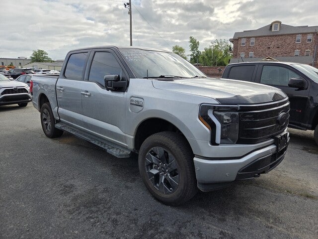 2022 Ford F-150 Lightning Lariat