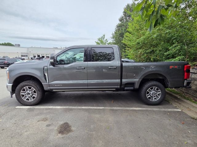 2023 Ford F-250SD Lariat