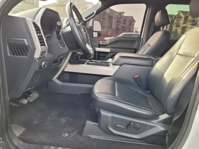 2022 Ford F-350SD Lariat DRW