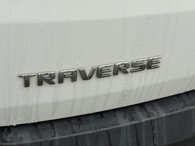 2023 Chevrolet Traverse LT Cloth w/2FL
