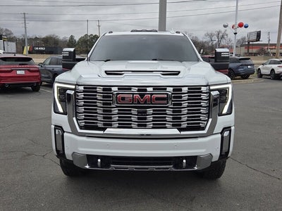 2025 GMC Sierra 2500HD Denali