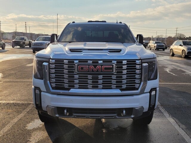 2025 GMC Sierra 2500HD Denali