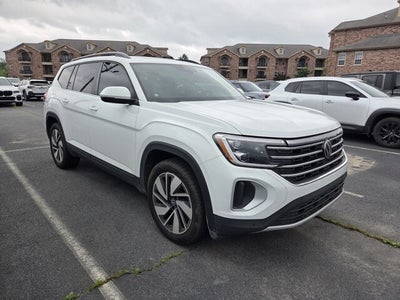 2024 Volkswagen Atlas 2.0T SE w/Technology