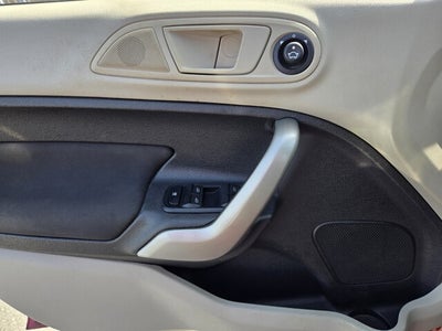 2011 Ford Fiesta SE