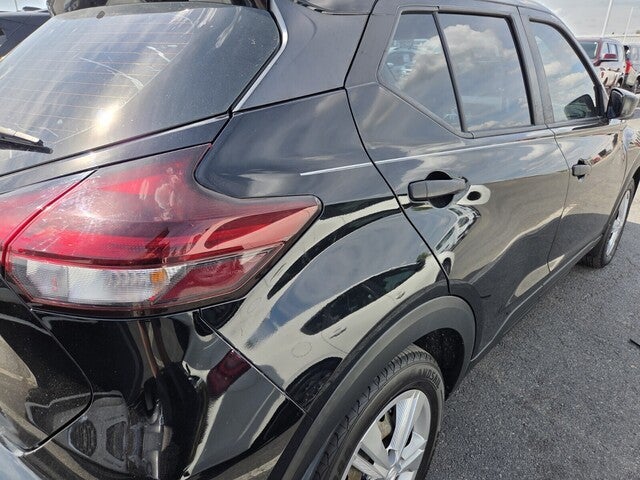 2023 Nissan Kicks S