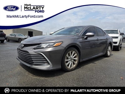 2022 Toyota Camry LE