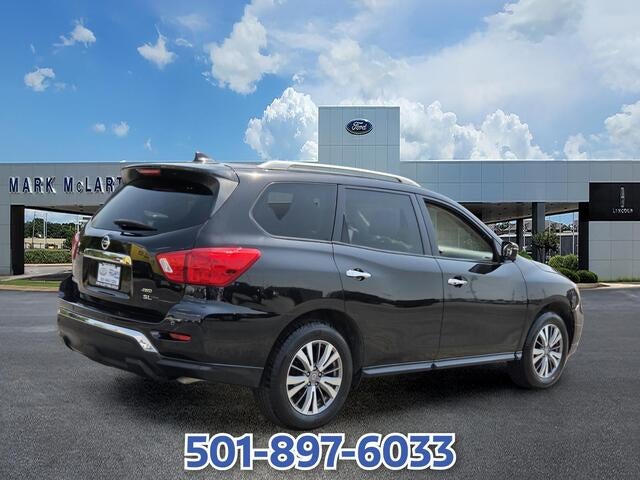 2020 Nissan Pathfinder SL