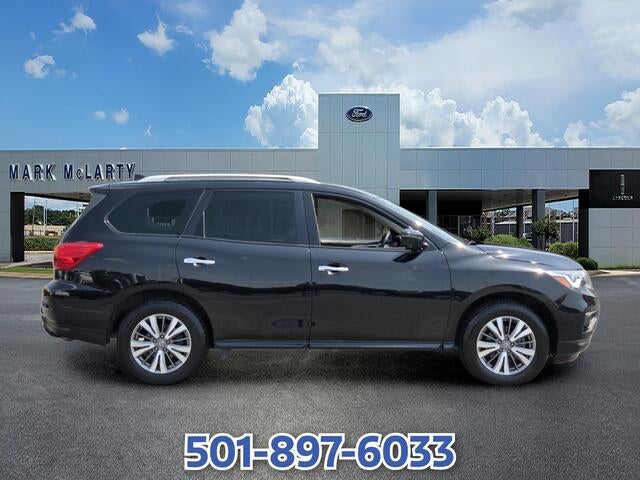 2020 Nissan Pathfinder SL