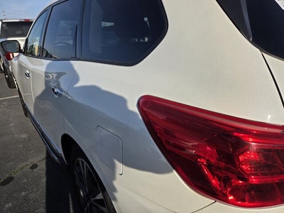 2019 Nissan Pathfinder Platinum