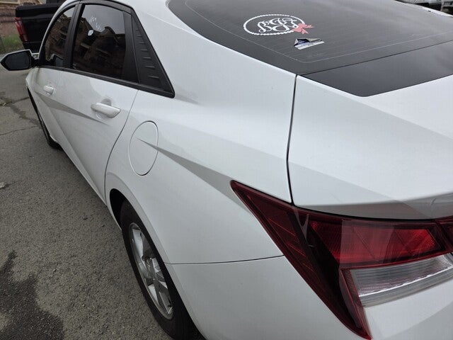 2022 Hyundai Elantra SE