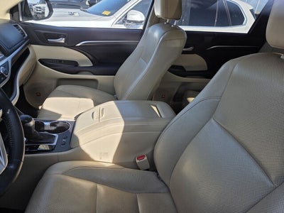 2016 Toyota Highlander Limited