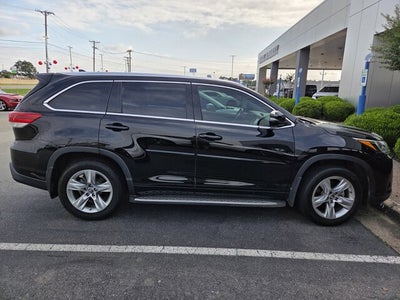 2017 Toyota Highlander Limited