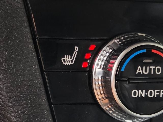 2024 Mitsubishi Outlander Base