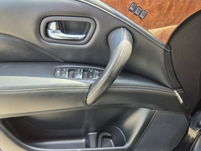 2018 INFINITI QX80 Base