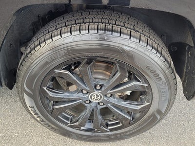 2022 Toyota RAV4 Hybrid SE