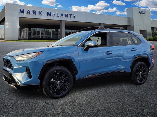 2022 Toyota RAV4 Hybrid SE