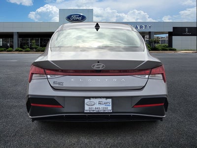 2025 Hyundai Elantra SEL Convenience