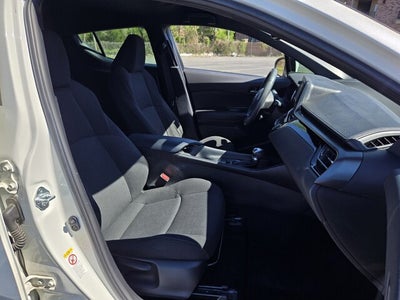 2018 Toyota C-HR XLE Premium