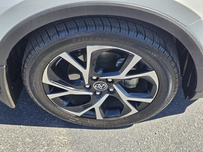 2018 Toyota C-HR XLE Premium