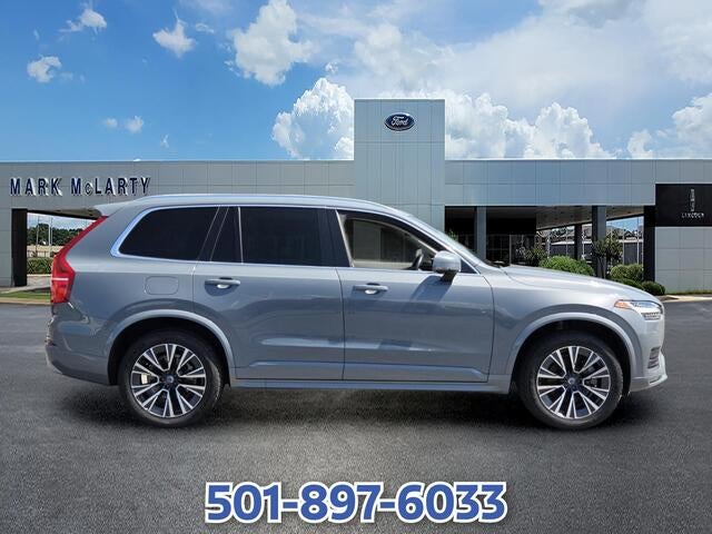 2022 Volvo XC90 T5 Momentum