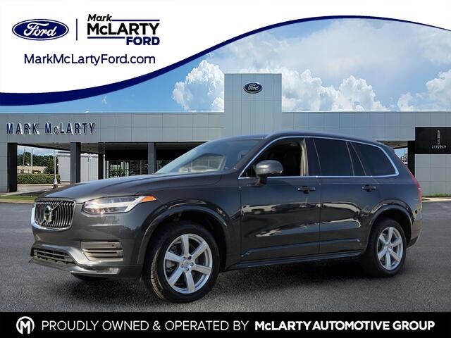 2022 Volvo XC90 T5 Momentum