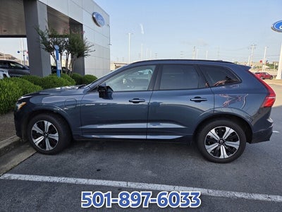 2024 Volvo XC60 Recharge Plug-In Hybrid T8 Plus Dark Theme