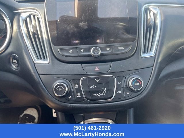 2017 Chevrolet Malibu LT 1LT
