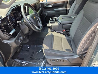 2025 Chevrolet Silverado 1500 LT LT1