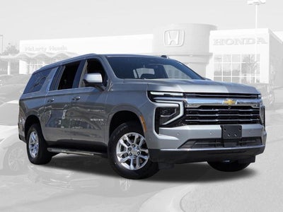 2025 Chevrolet Suburban LT