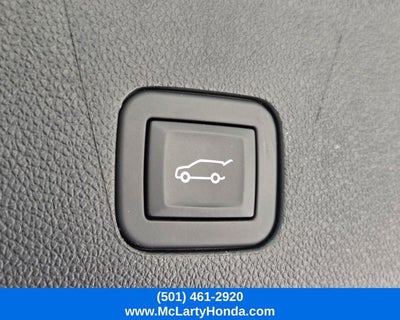2025 Chevrolet Suburban LT