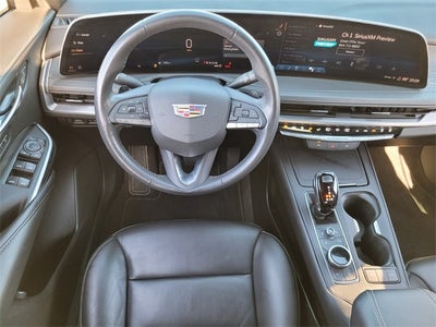 2024 Cadillac XT4 Premium Luxury