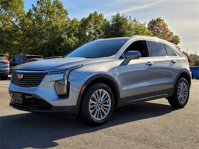 2024 Cadillac XT4 Premium Luxury