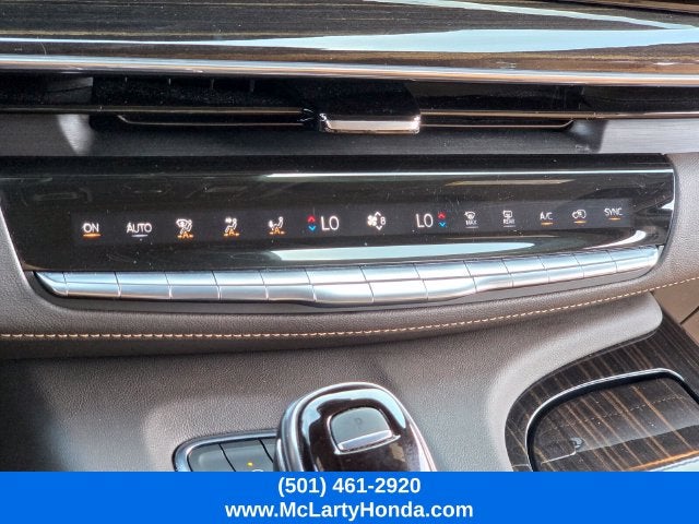 2022 Cadillac Escalade Premium Luxury