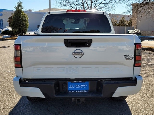 2023 Nissan Frontier SV